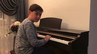 Polyushka Polye Piyano