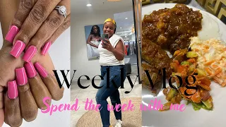 New Vlog| Winter Pjs| New nails| let’s make a yummy lunch box| S A Youtuber| #roadto300subbies