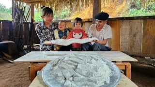 Single mother: Baking with grandpa - His love for his children - Fun every day - ly Phuc Binh