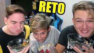 RETO: SI TE RÍES PIERDES CHALLENGE CON MI HERMANITO (de 10 años!!)