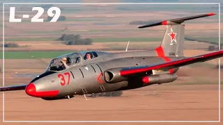 Aero L-29 Delfín en el Villa María vuela 2022