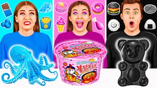 Food of The Same Colors Challenge | Prank Wars by PaRaRa Challenge