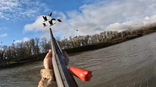 GOOSE HUNTING MIGRATORS in a River Valley (2 Man Limit)