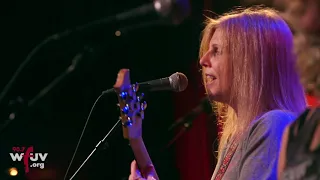 Belly - "Super Connected" (Live at Rockwood Music Hall)