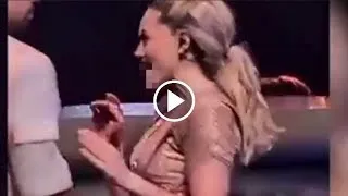 video 🔴 Helene Fischer verletzt sich auf der Bühne - Konzert abgebrochen