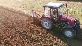 MTZ 892 Szántás