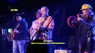 Men At Work (LIVE HD) / Down by the sea / Belly Up: CA 12/20/21