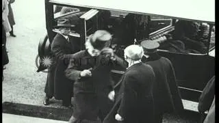 VIPs' arriving and leaving at Quai D' Orsay in Paris. HD Stock Footage