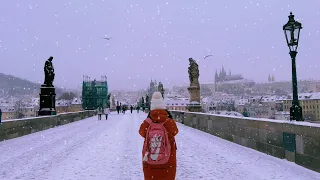 Walking in the Snow in Prague 4k HDR - Snowfall Ambience - Czech Republic