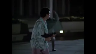 Miami Vice S02E01&02 - Scene 7