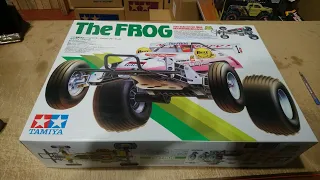 Taking a look at Tamiya Frog 🐸 kit