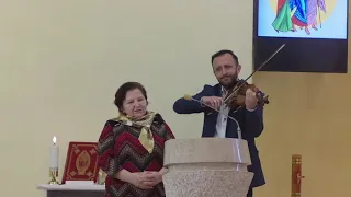 Ondrej a Monika Kandráčovci - Minikoncert mariánskych piesní /2021/