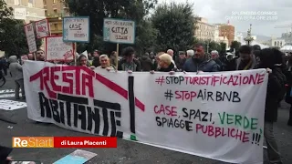 B&B in centro, protesta a Napoli – Restart 25/04/2024