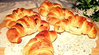 How to make proper croissants professional completely by hand