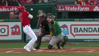 MLB | Shohei Ohtani Almost Gets Hit In The Face By Pitch