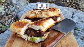 steak sandwich with cheddar cheese = Delicious sandwich 🥪🥩