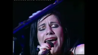 PJ Harvey Benicàssim Festival 2001 BenicàssimSpain   August 5, 2001