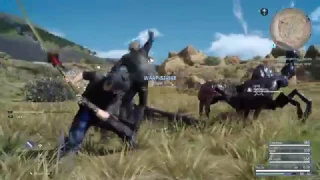 Final Fantasy XV: Fighting a giant scorpion