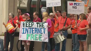 FCC voted to bring back net neutrality rules. Here's what it means.