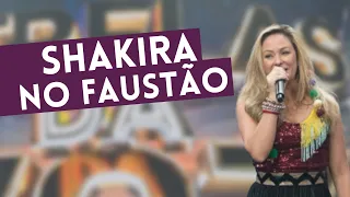 Professora impressiona público com cover de Shakira no Estrelas da Voz