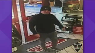 Police looking for suspect in Boise store robbery