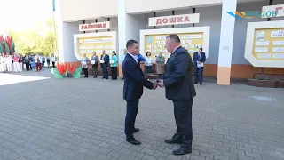 Открытие обновлённой Доски почёта Шкловского района