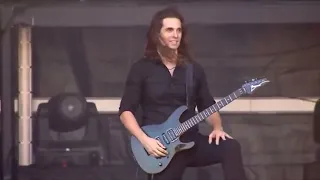 Carry On + Nova Era - Angra - Rock In Rio 2015 (Legendado PT BR)