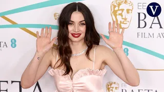 Los 'looks' más espectaculares de los premios BAFTA 2023