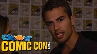 Theo James Teases Shirtless DIVERGENT Scenes & Talks Tattoo Makeup: 2013 Comic-Con