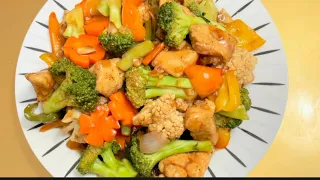 Super Quick! Stir Fry Broccoli Cauliflower and Carrot with Chicken! /  #panlasangpinoy
