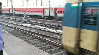 12304 Poorva exp entering Asansol Junction & Asansol Jhajha memu departing from Asansol Junction