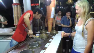 "YES TURKISH ICECREAM" (Clarke Quay, Singapore)