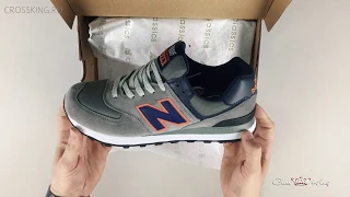 New Balance 574 из серой замши с синим логотипом из эко кожи