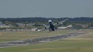 Boeing 787-9 aborted landing and go around Touch&Go Airbus was banned to do this stunt