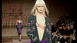 LAURA BIAGIOTTI Fall 2003 Milan - Fashion Channel