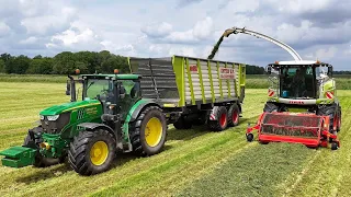 Gras oogst, Maaien Hakselen en Inkuilen, Loonbedrijf Entjes B.V. Slochteren.