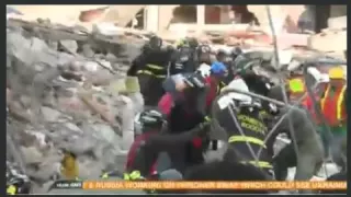 Ecuador Earthquake More Than 400 People Have Died News 20 April 2016