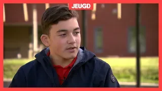 Daniël deed criminele dingen en moest naar Halt op school