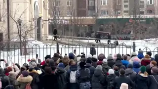 Putin foe Alexei Navalny is buried in Moscow as thousands attend