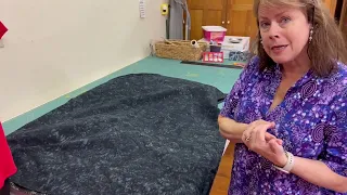 How to make a quilt back using 44" wide fabrics from University of Sewing. Margaret shows you how.