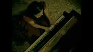 Lost In Paradise-Evanescence Music Video