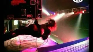 Slipknot - The Blister Exists live London [ High Quality ] 2004.avi