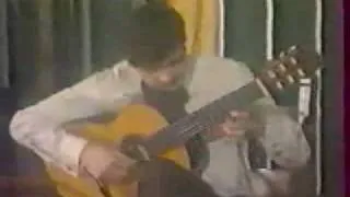 Alexey Zimakov plays Russian song 'Troyka'