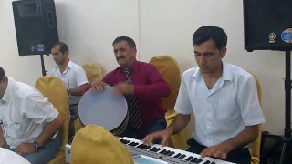 Usta nağara ifaçısı Qaraş (Şirvan Şəhəri 2013)