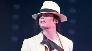 Michael Jackson - Smooth Criminal - Live (Royal Concert Brunei 1996 / HIStory Tour Brunei 1996)