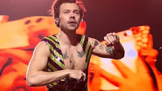 Harry Styles - As It Was, Kiwi (Live in Seoul, Korea)