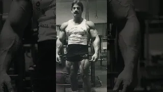 MIKE MENTZER: "DON'T LET THE OPINIONS OF OTHERS DETER YOU" #mikementzer  #gym  #motivation  #shorts