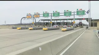 Gateway Plaza on PA Turnpike no longer accepting cash