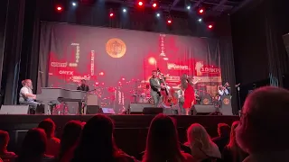 Post-Modern Jukebox - All About That Bass (St. Louis, 10/9/2022)