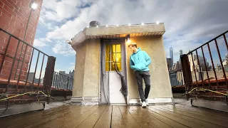 Living in an Tiny Roof-Apartment… in New York City